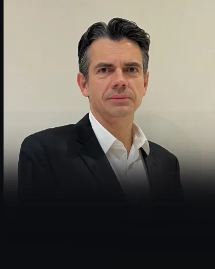 Dr. Carlos Eduardo Harder Esgaib